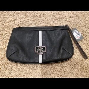 NEVER USED STILL WITH TAGS BLACK GUESS WRISTLET